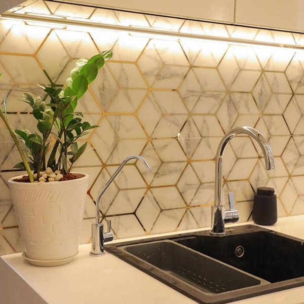 Kitchen Backsplash Ideas on a Budget