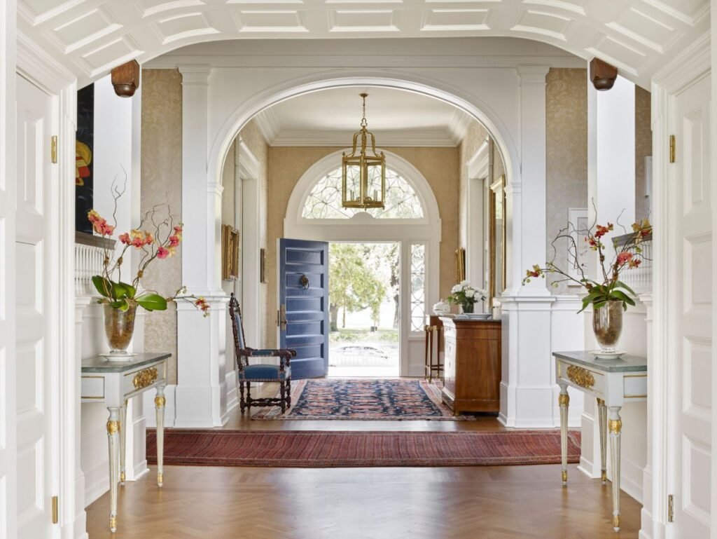 Small Entrance Lobby Design Ideas